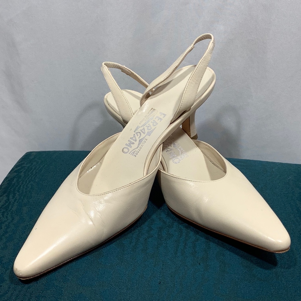 SALE - Salvatore Ferragamo Slingback Heels